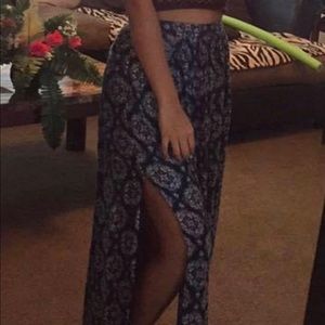 Hollister maxi skirt